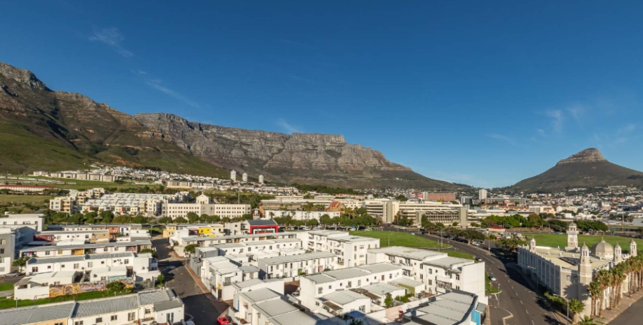 2 Bedroom Property for Sale in Zonnebloem Western Cape
